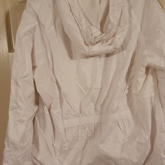 Brand new GIII Oregon Ducks Zip Up - Picture 10 of 10